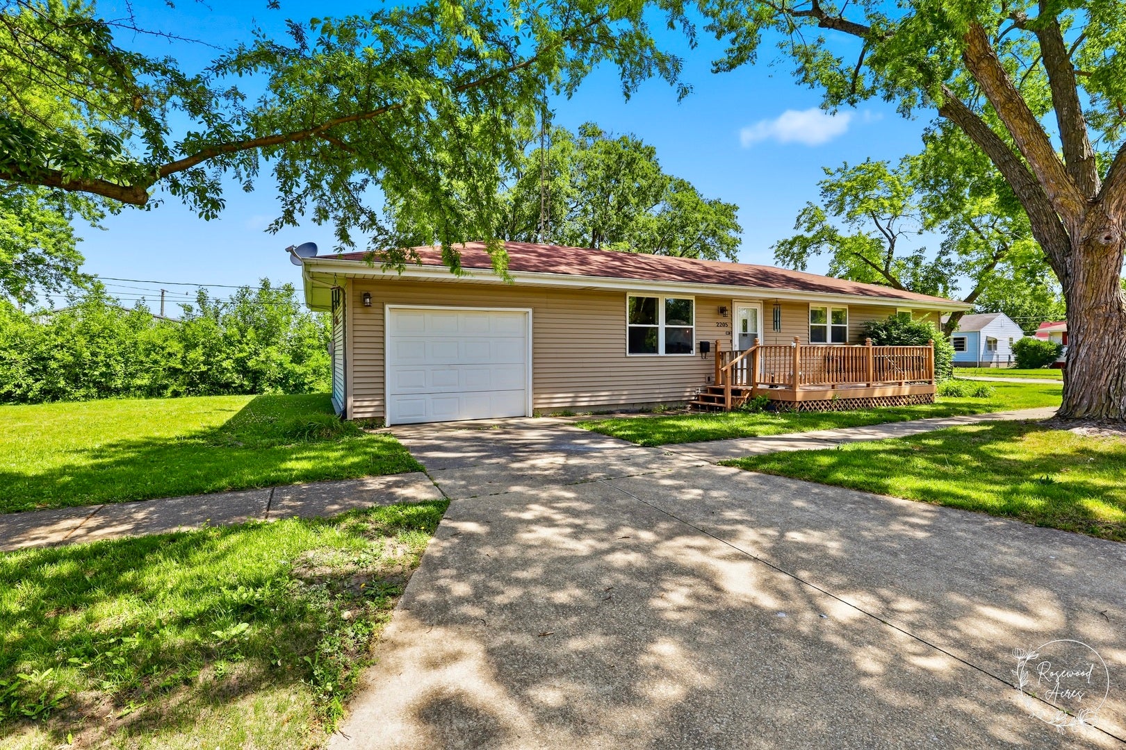 2205 W Hickory Street, Kankakee, IL 60901 2205 W Hickory Street, Kankakee, IL 60901