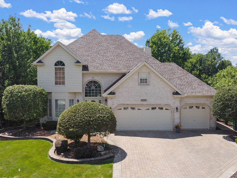 Property photo for 13050 Silver Fox Drive, Lemont, IL