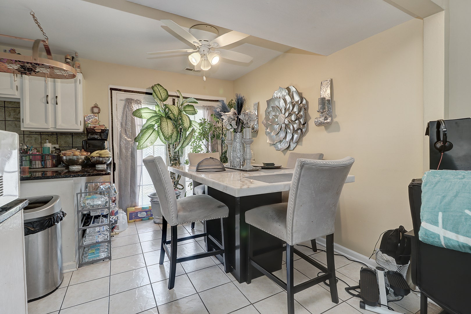 440 Wright Court, Bolingbrook, IL 60440 440 Wright Court, Bolingbrook, IL 60440