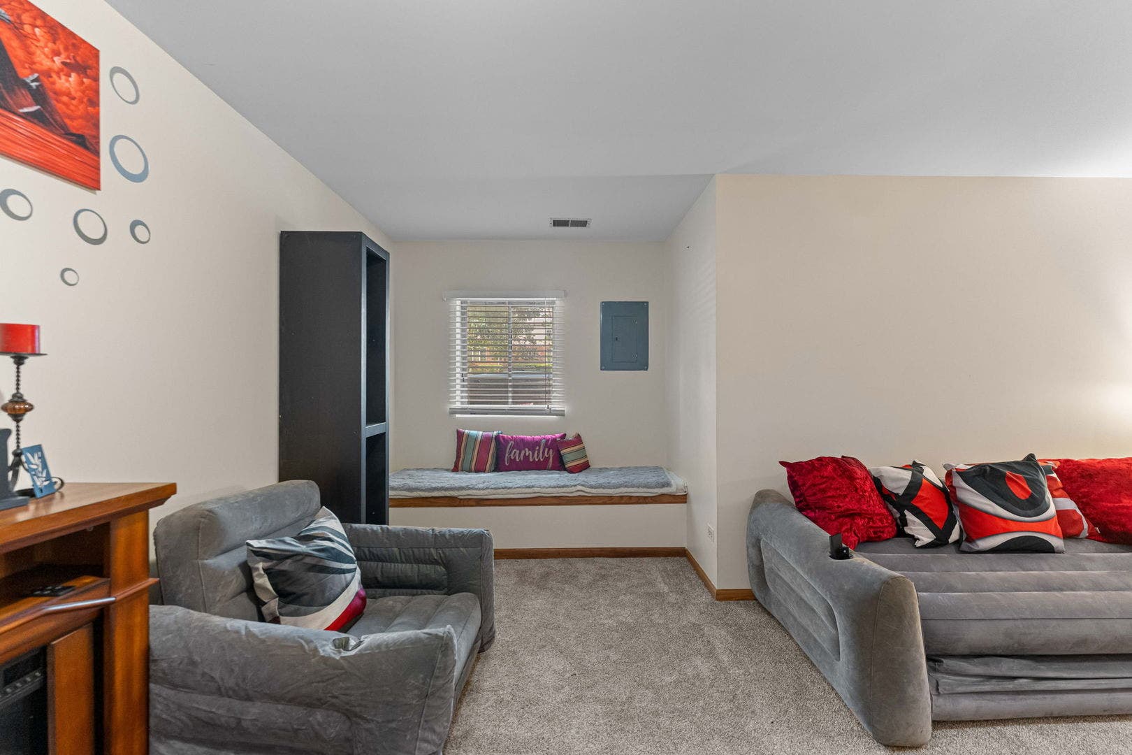 6930 Lexington Court, Tinley Park, IL 60477
