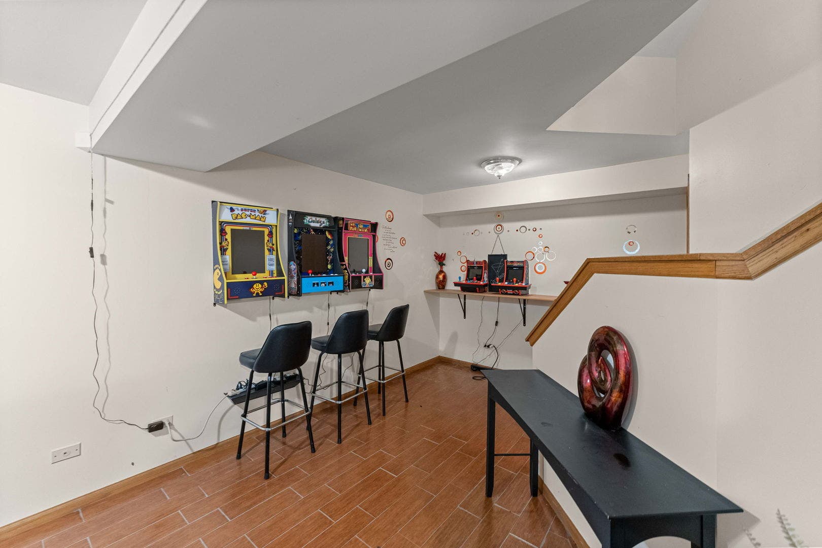 6930 Lexington Court, Tinley Park, IL 60477