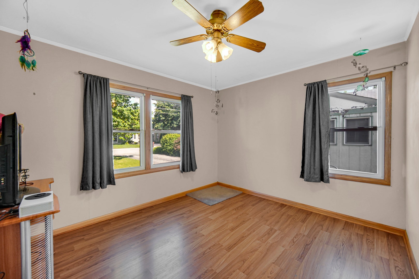 16914 Sayre Avenue, Tinley Park, IL 60477