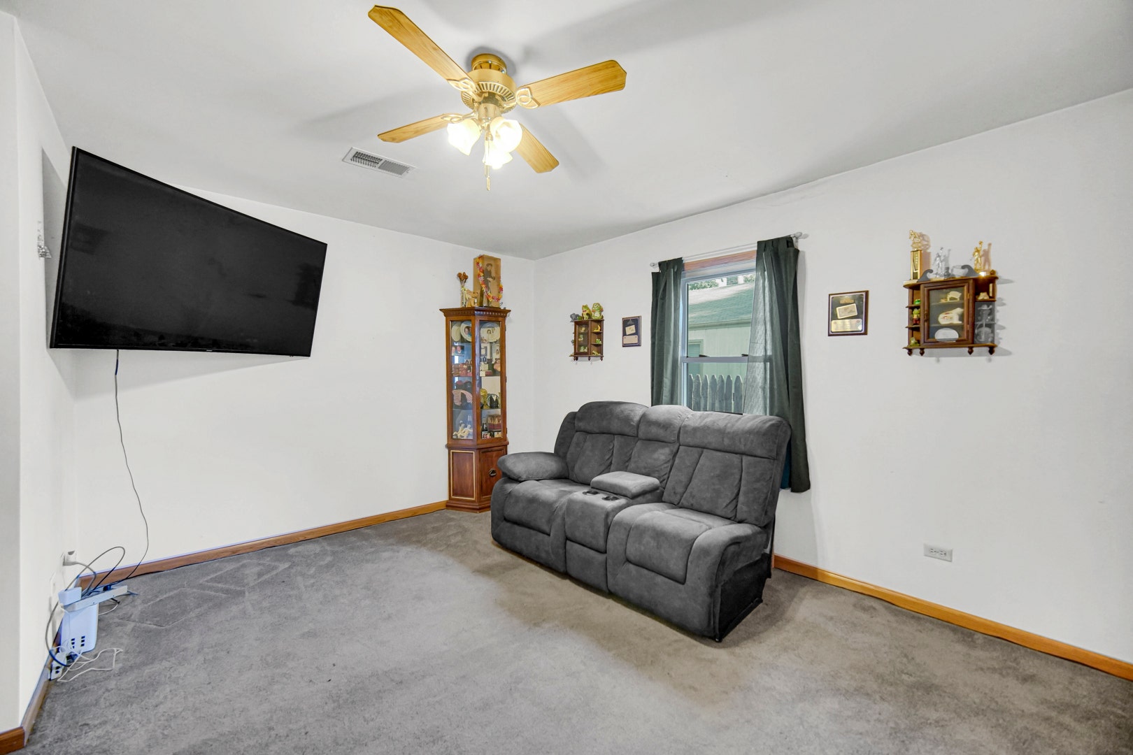 16914 Sayre Avenue, Tinley Park, IL 60477