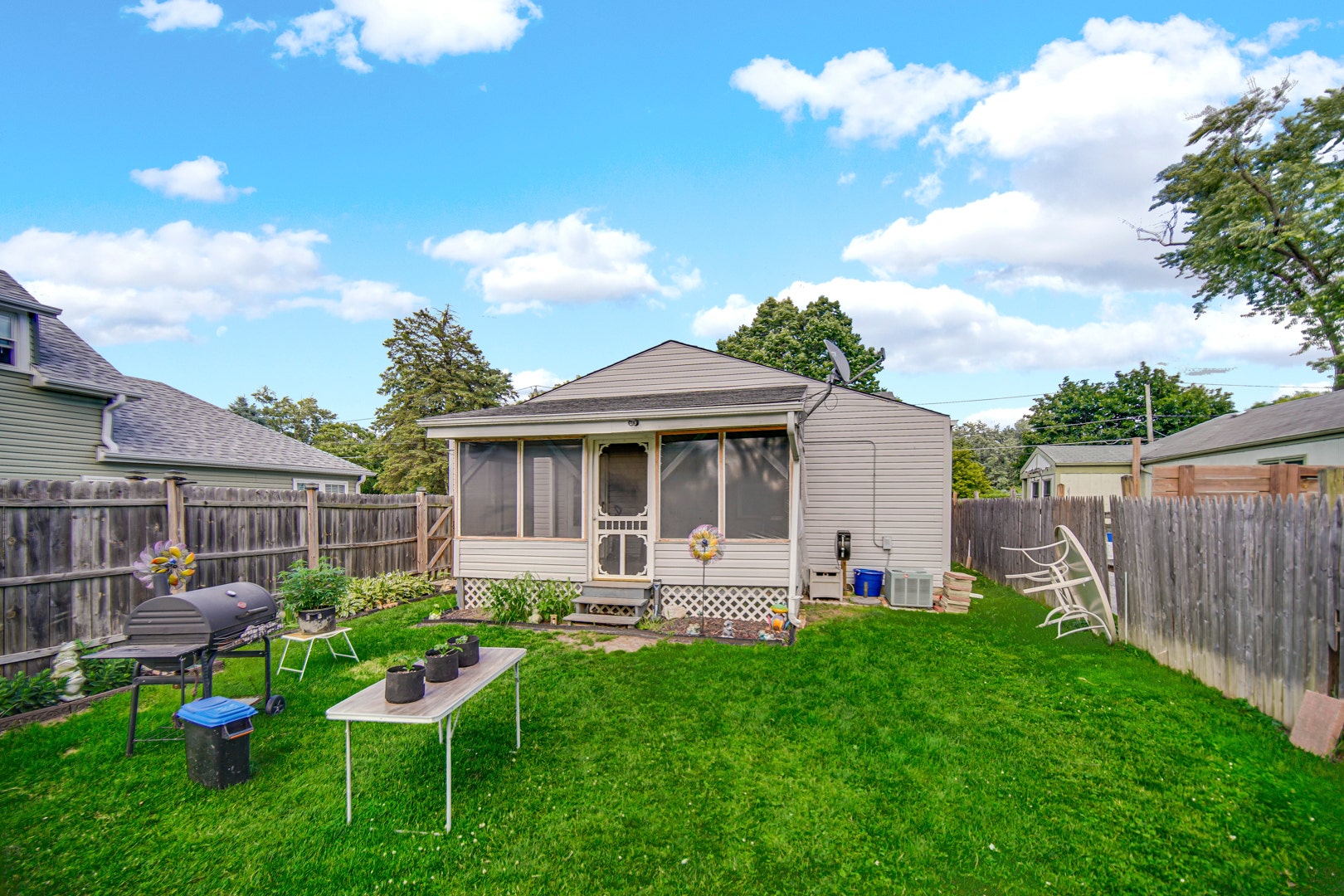16914 Sayre Avenue, Tinley Park, IL 60477