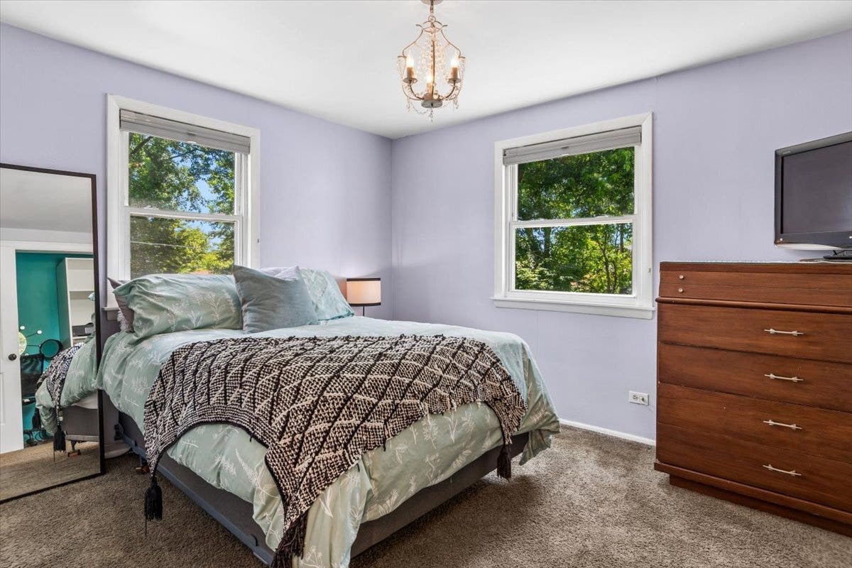 4532 Sherwood Avenue, Downers Grove, IL 60515 4532 Sherwood Avenue, Downers Grove, IL 60515
