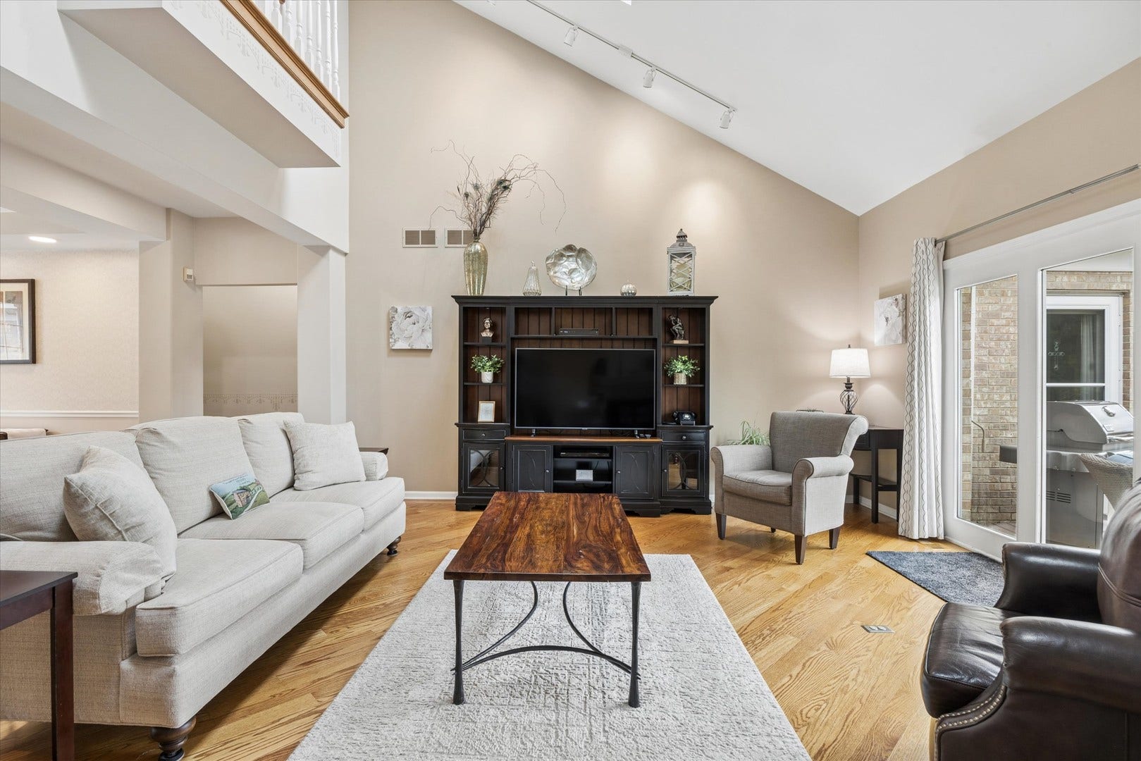 16814 Cardinal Drive, Orland Park, IL 60467 16814 Cardinal Drive, Orland Park, IL 60467