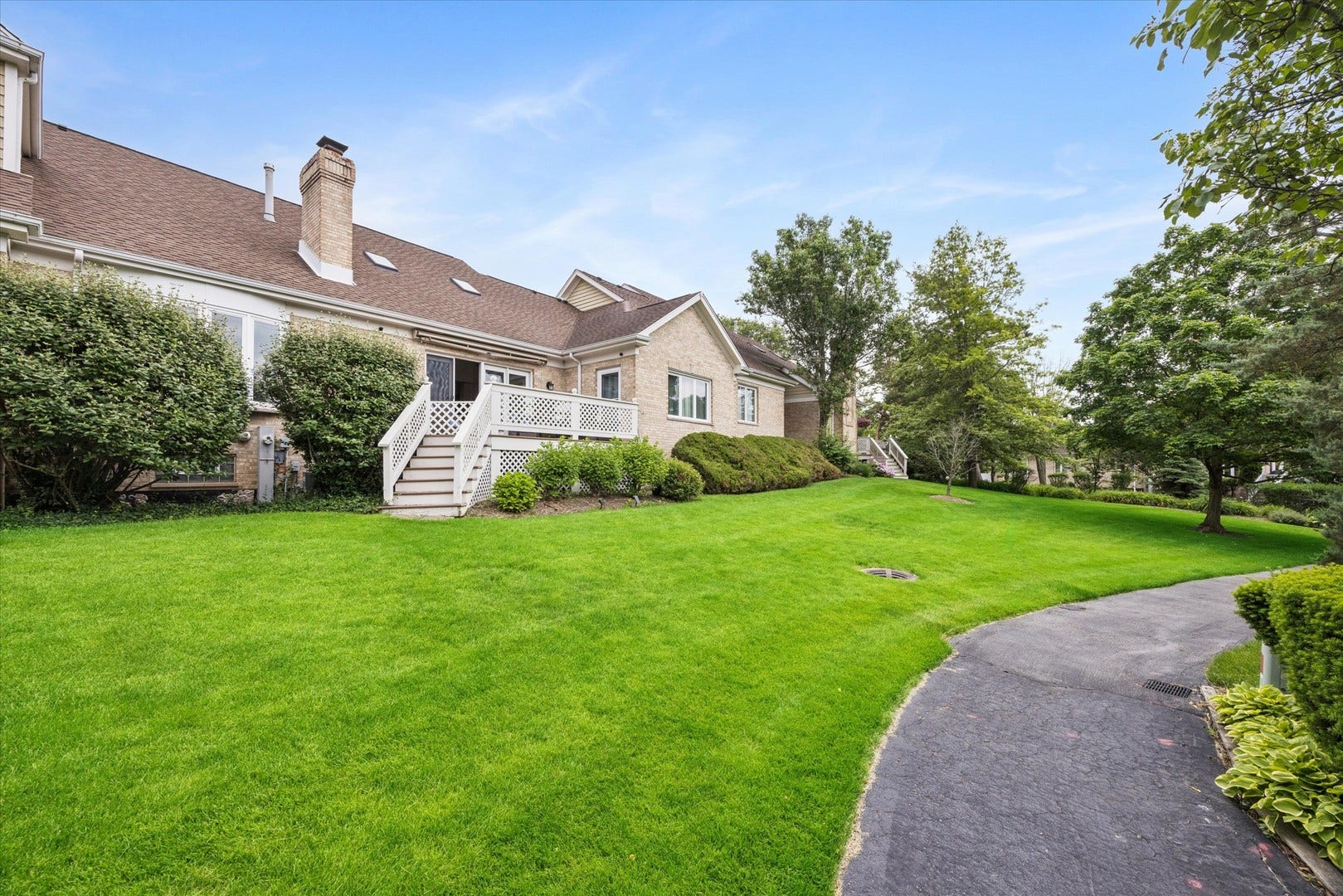 16814 Cardinal Drive, Orland Park, IL 60467 16814 Cardinal Drive, Orland Park, IL 60467