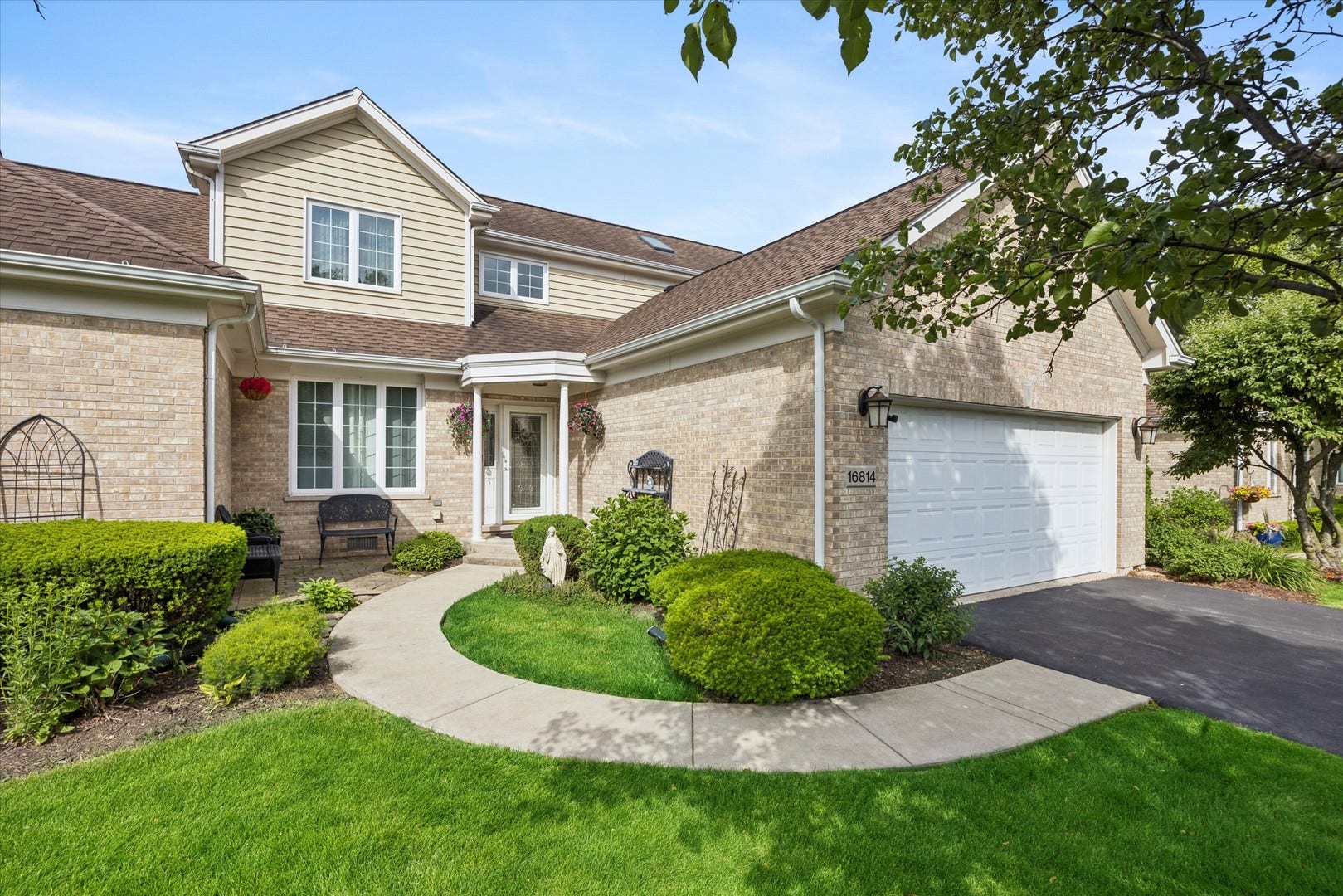 16814 Cardinal Drive, Orland Park, IL 60467 16814 Cardinal Drive, Orland Park, IL 60467