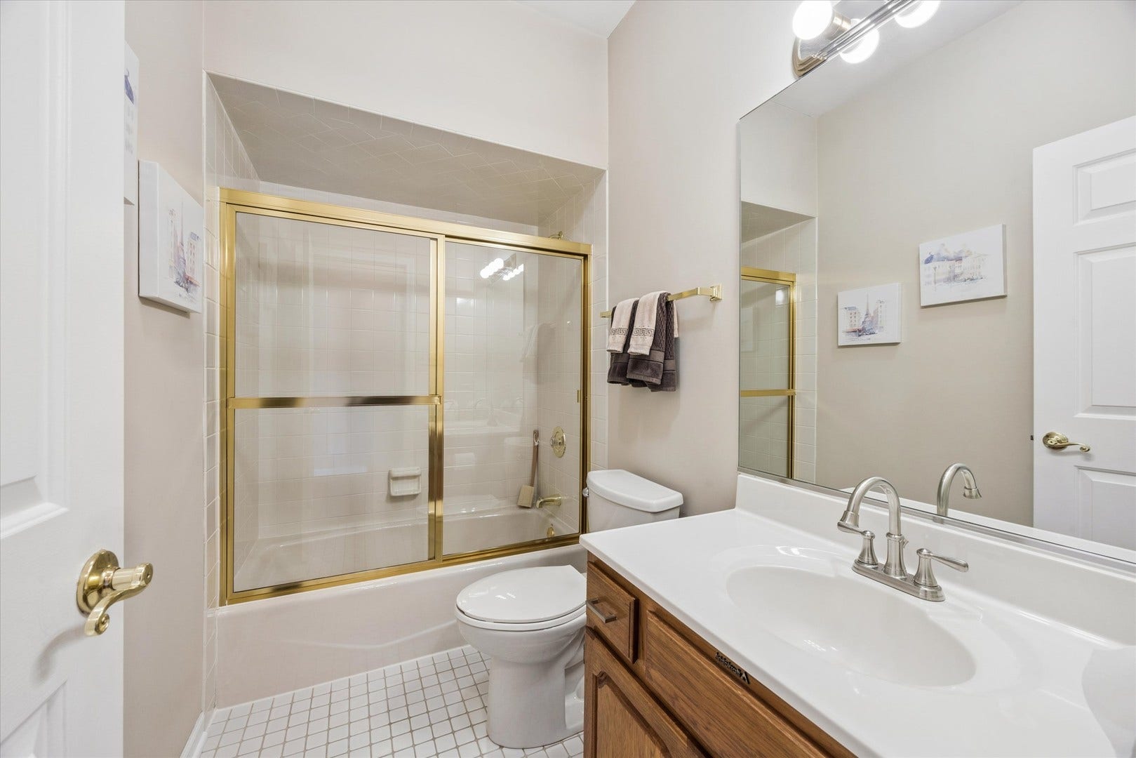 16814 Cardinal Drive, Orland Park, IL 60467 16814 Cardinal Drive, Orland Park, IL 60467