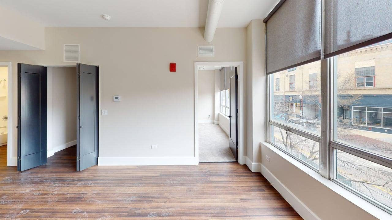 40 DuPage Court, #206, Elgin, IL 60120 40 DuPage Court, #206, Elgin, IL 60120