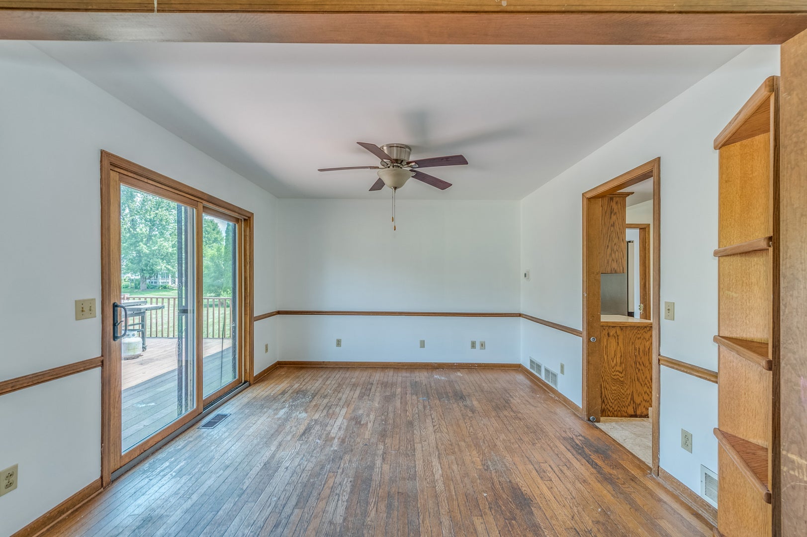 41W700 LENZ Road, Elgin, IL 60124 41W700 LENZ Road, Elgin, IL 60124