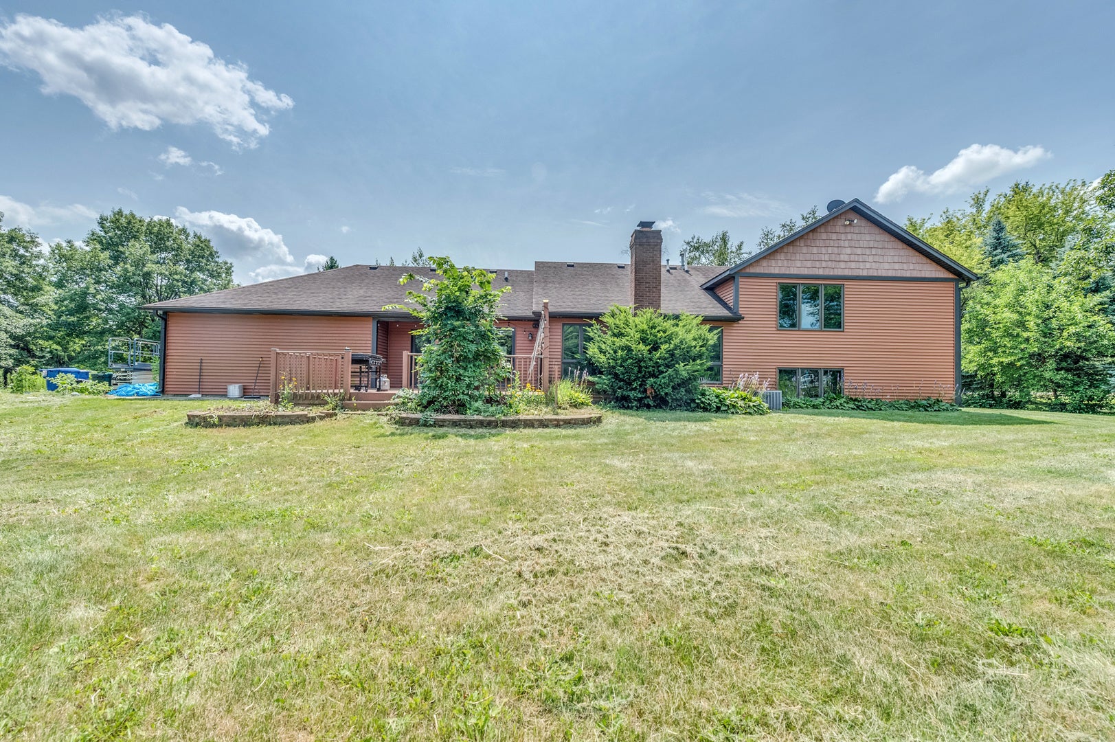 41W700 LENZ Road, Elgin, IL 60124 41W700 LENZ Road, Elgin, IL 60124