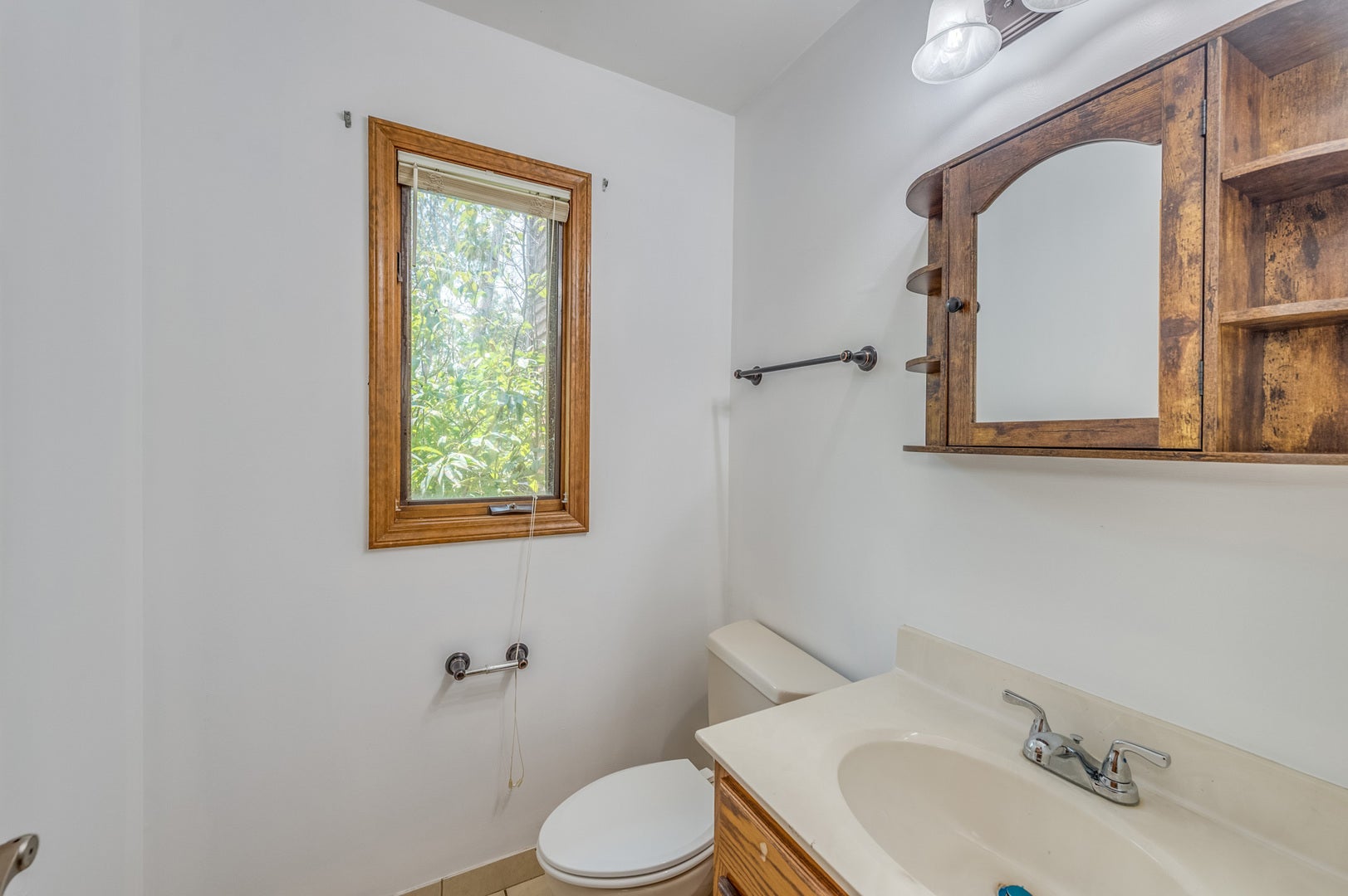 41W700 LENZ Road, Elgin, IL 60124 41W700 LENZ Road, Elgin, IL 60124