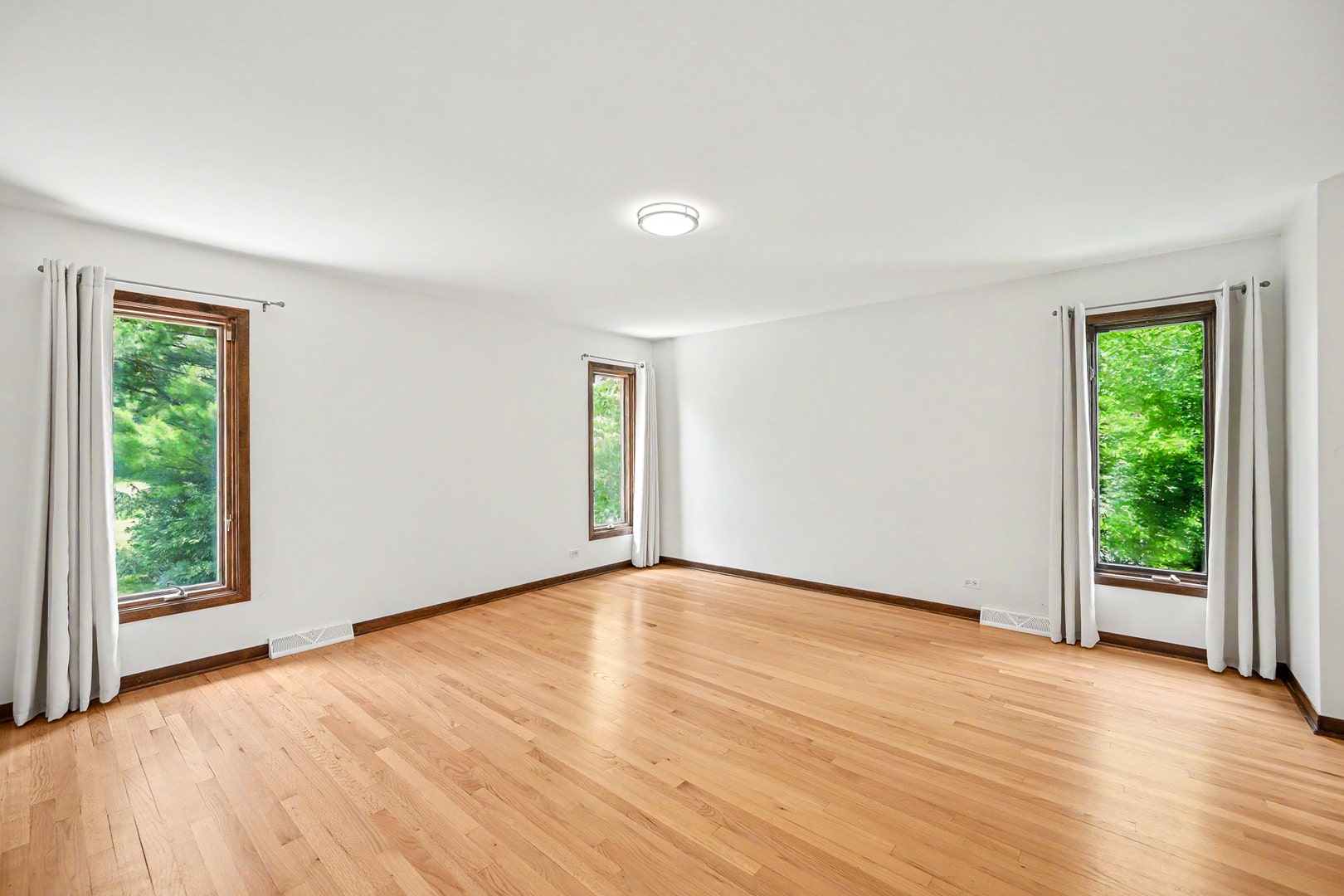 1549 Snowberry Court, Downers Grove, IL 60515 1549 Snowberry Court, Downers Grove, IL 60515