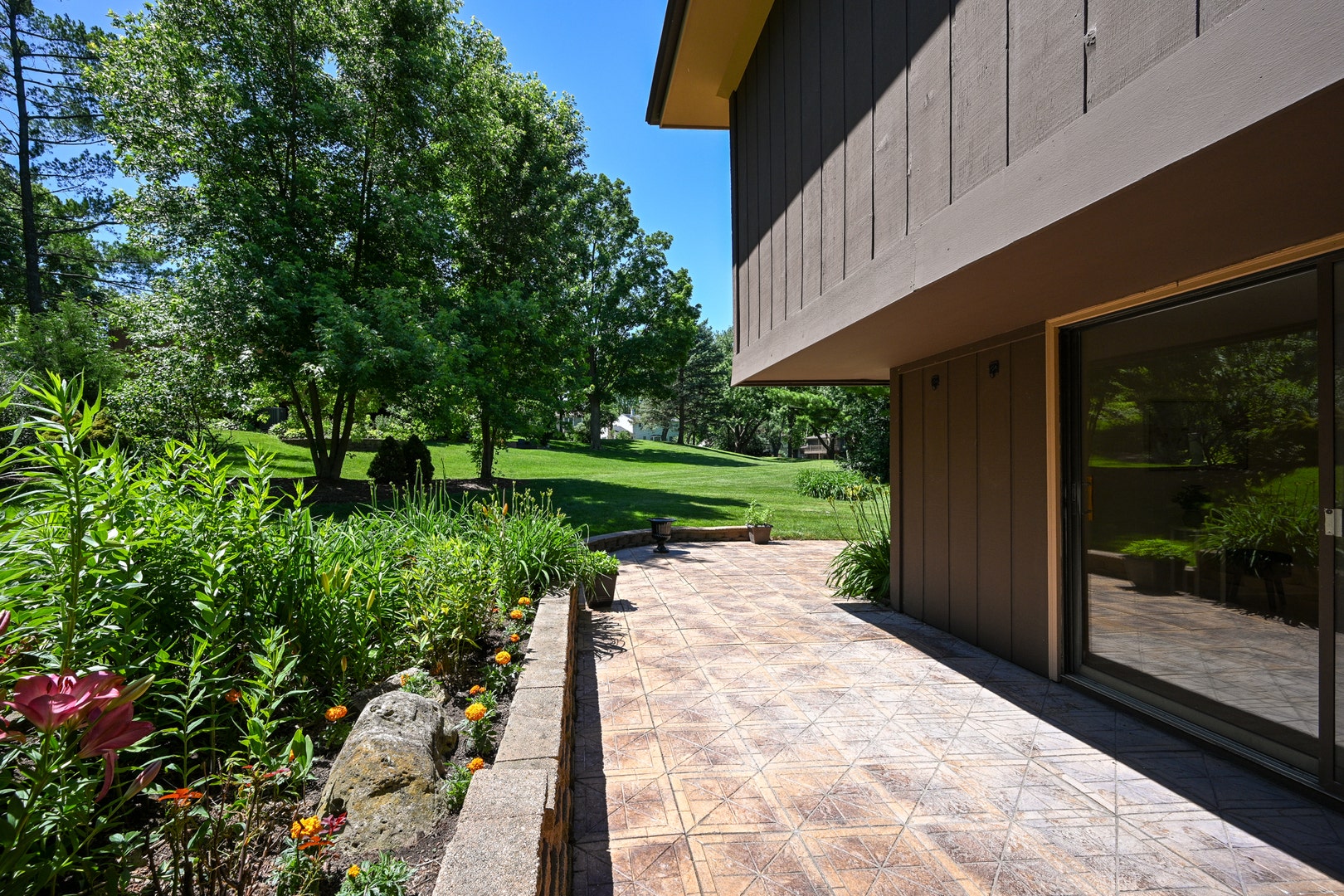 1549 Snowberry Court, Downers Grove, IL 60515 1549 Snowberry Court, Downers Grove, IL 60515