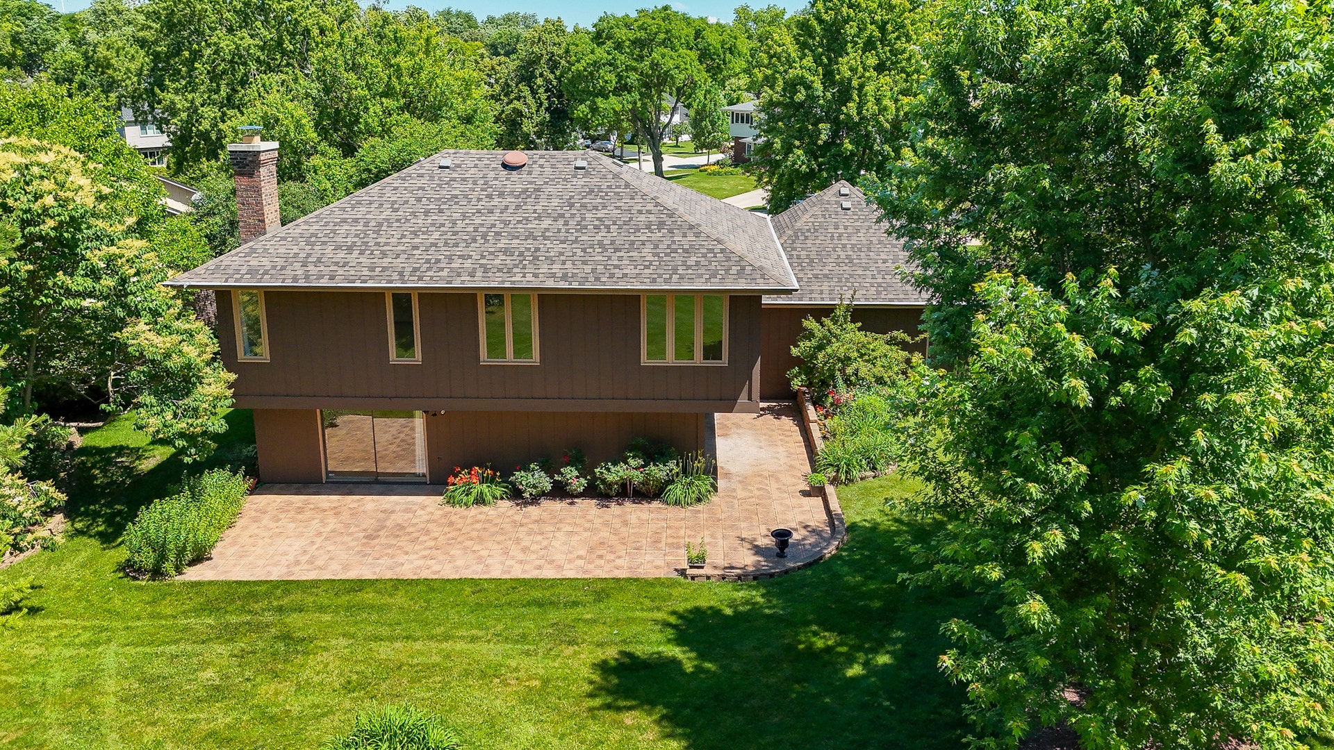 1549 Snowberry Court, Downers Grove, IL 60515 1549 Snowberry Court, Downers Grove, IL 60515