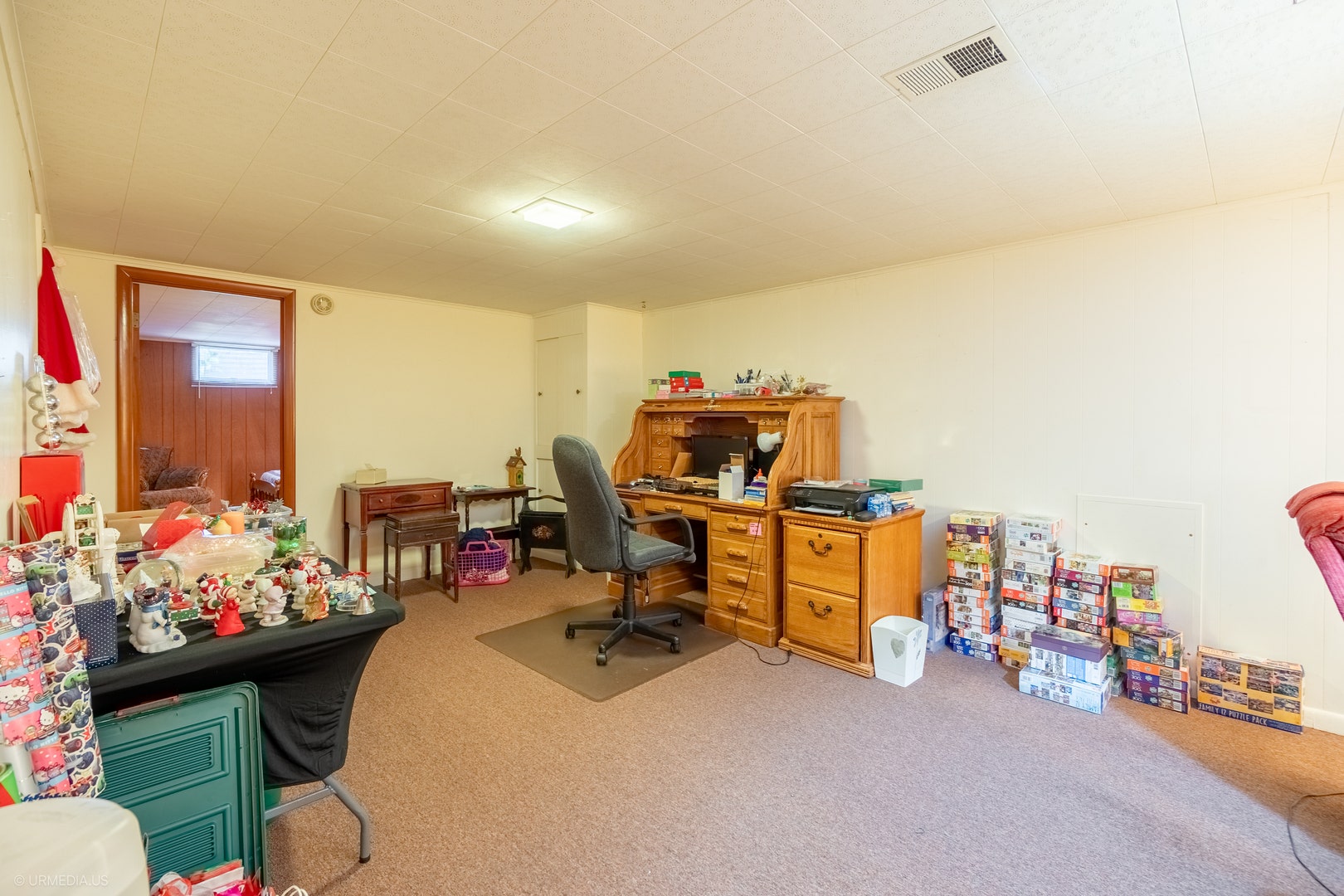 835 Scott Drive, Elgin, IL 60123 835 Scott Drive, Elgin, IL 60123