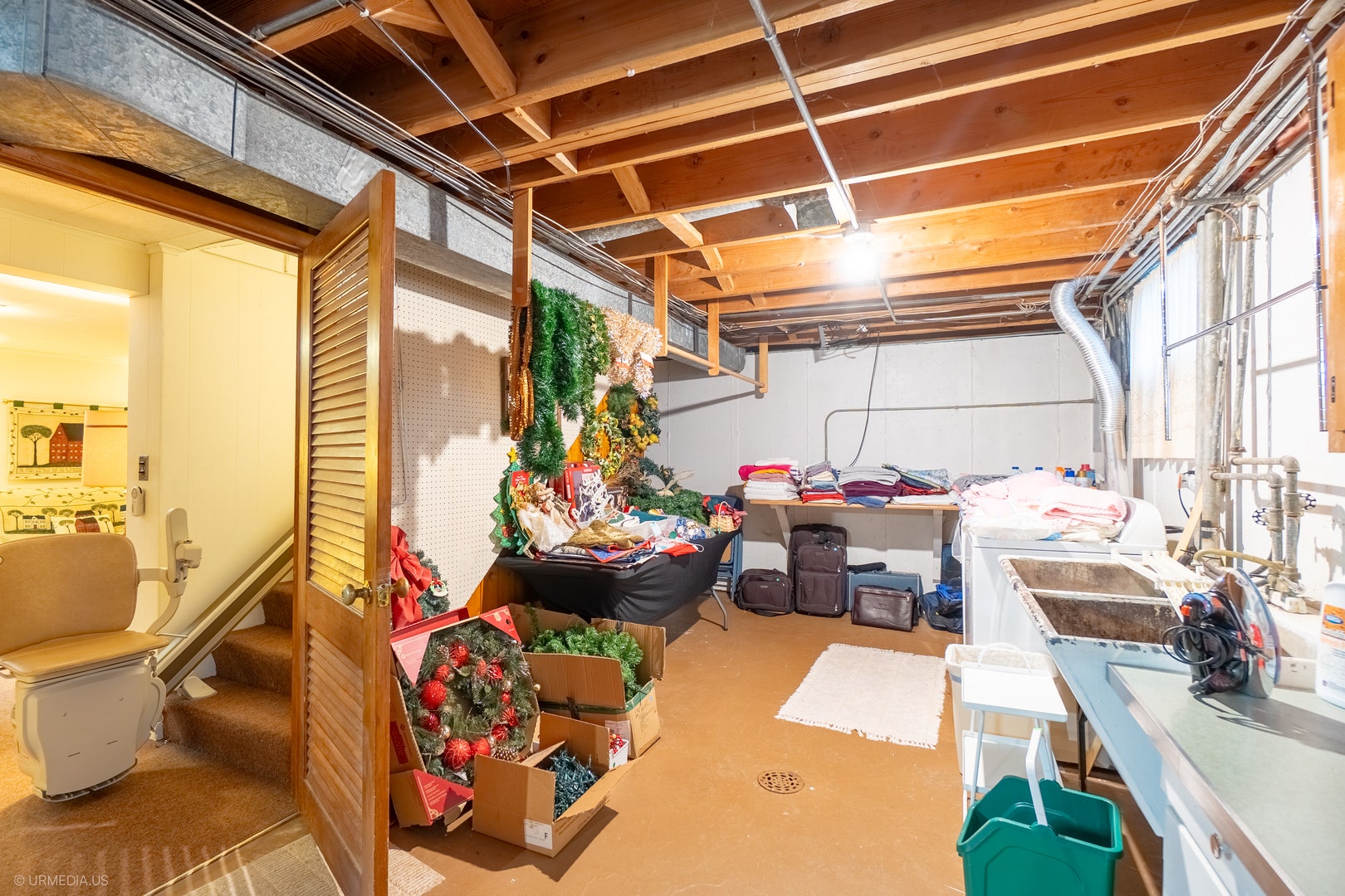 835 Scott Drive, Elgin, IL 60123 835 Scott Drive, Elgin, IL 60123