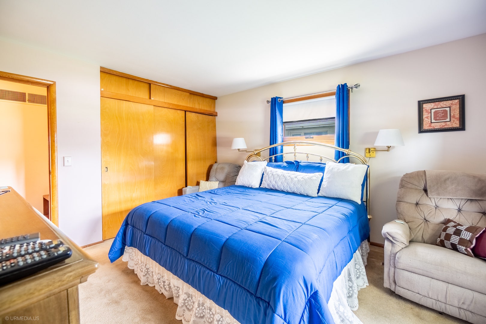 835 Scott Drive, Elgin, IL 60123 835 Scott Drive, Elgin, IL 60123