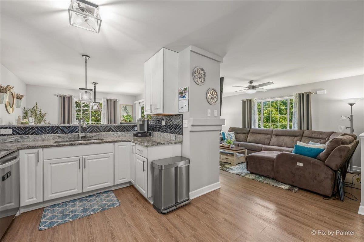 2433 Daybreak Court, #2433, Elgin, IL 60123 2433 Daybreak Court, #2433, Elgin, IL 60123