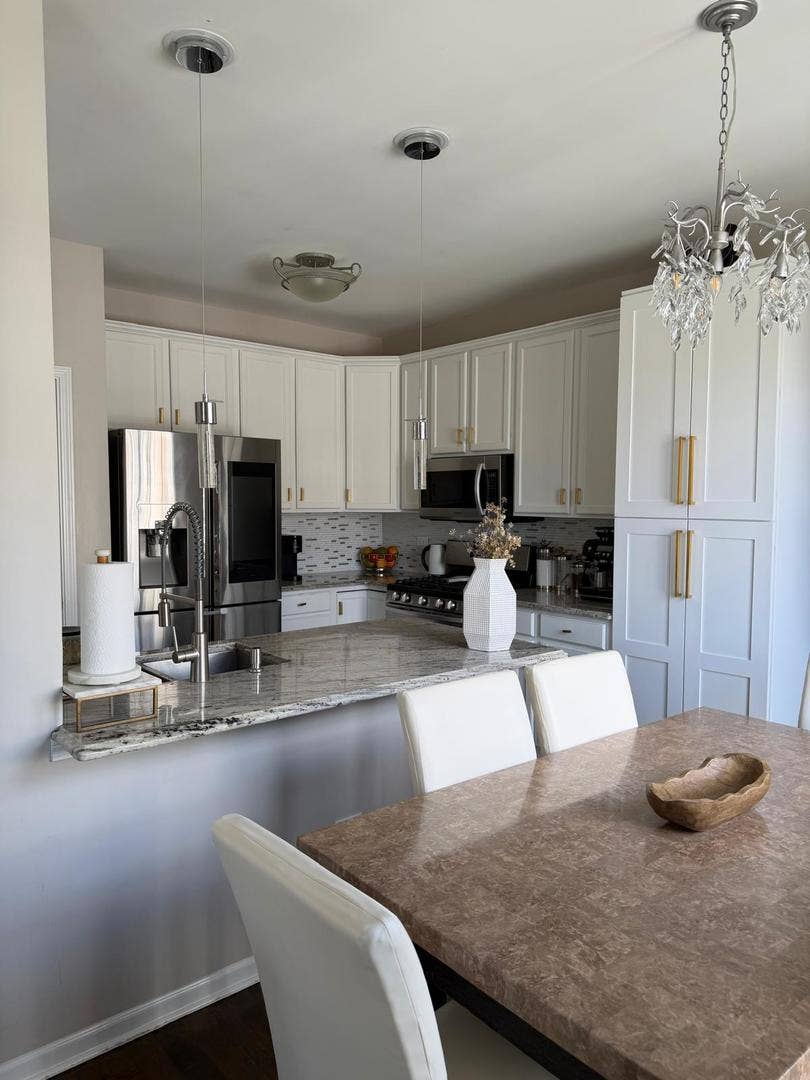 10646 Gabrielle Lane, Orland Park, IL 60462