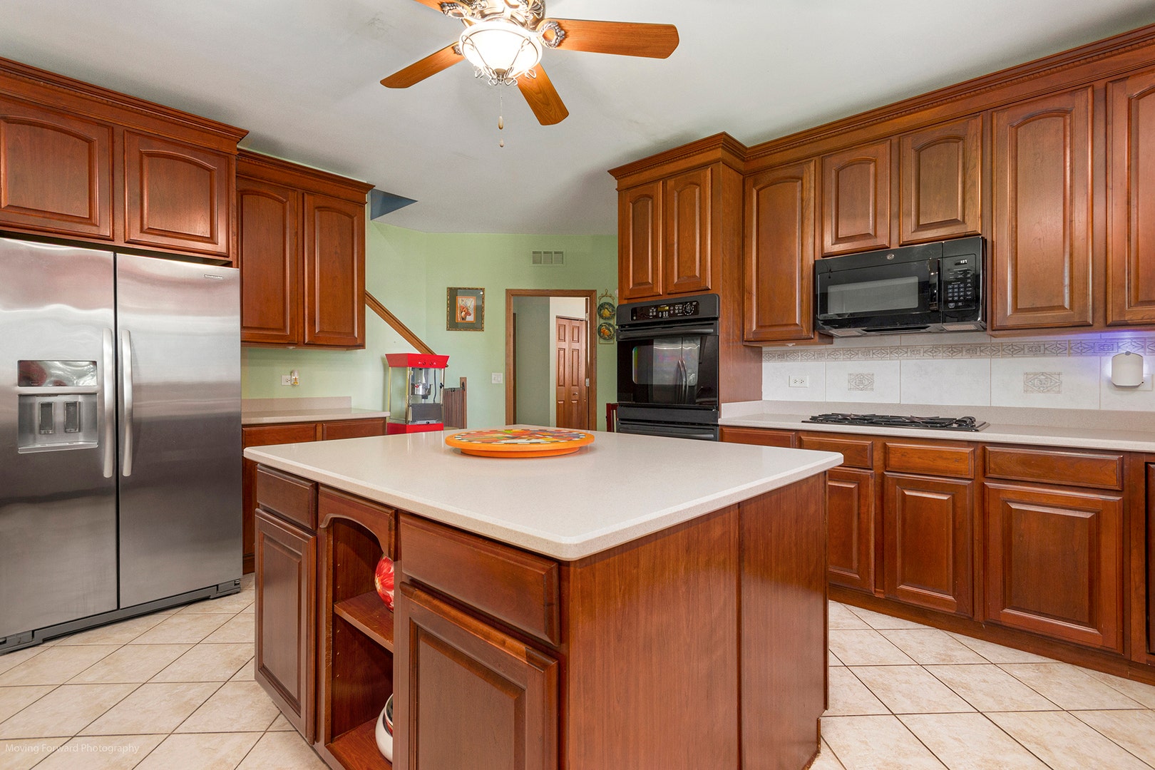 784 Lindsey Lane, Bolingbrook, IL 60440