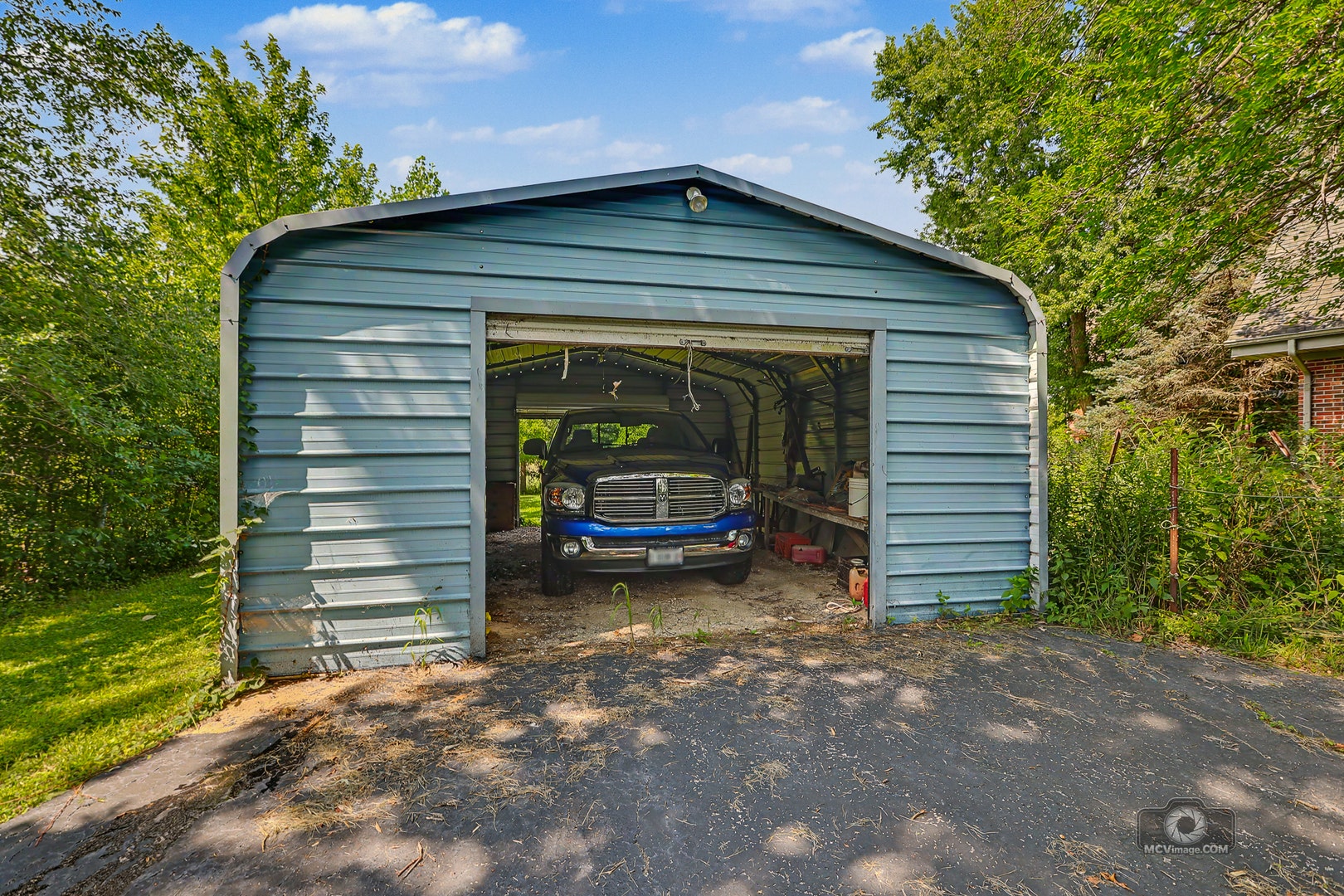 16624 S Parker Road, Homer Glen, IL 60491 Aluminum garage close to the house has front and b