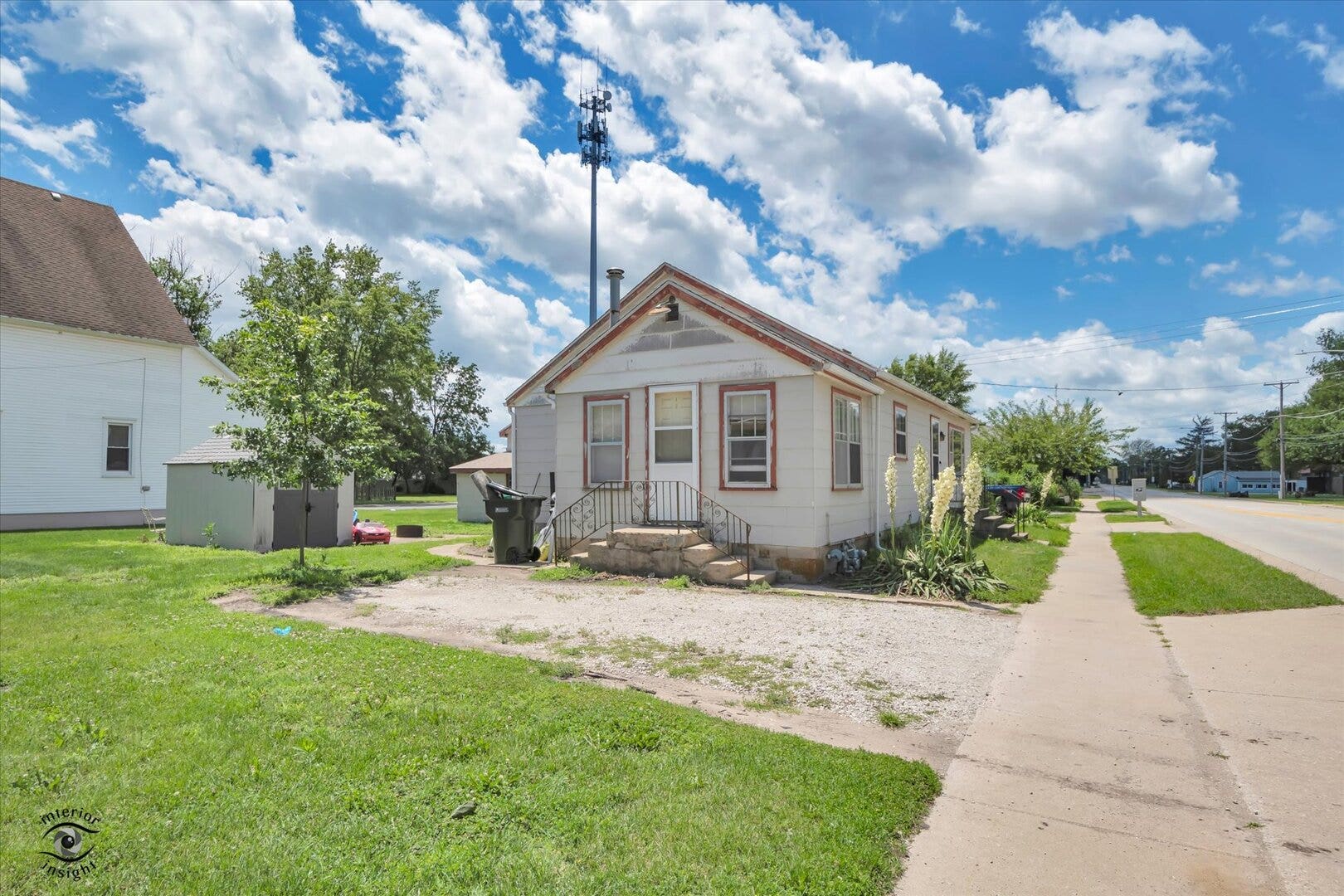 219, 219 1/2 W. Main Street, Braidwood, IL 60408