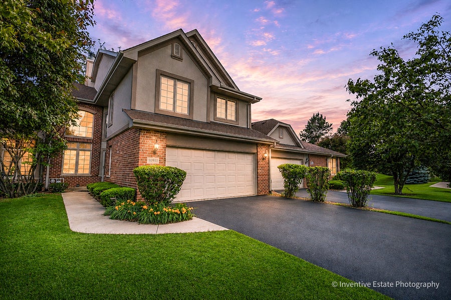 Property photo for 10911 Settlers Pond Court, Frankfort, IL