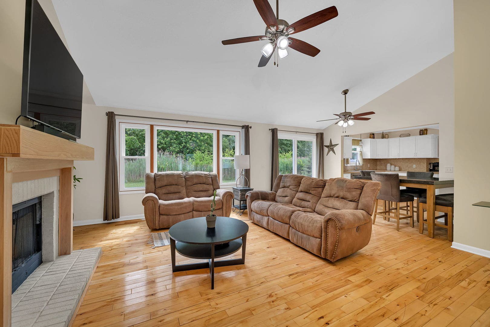 525 Stacey Court, Braidwood, IL 60408 525 Stacey Court, Braidwood, IL 60408