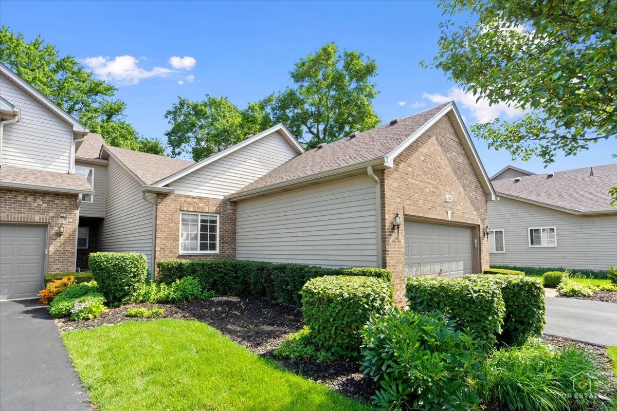 1308 Dancing Bear Lane, Elgin, IL 60120 1308 Dancing Bear Lane, Elgin, IL 60120