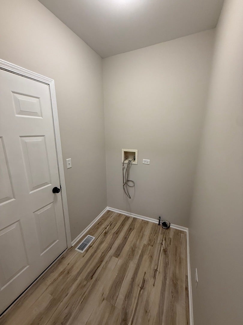 1756 Waters Edge Drive, Minooka, IL 60447 1756 Waters Edge Drive, Minooka, IL 60447