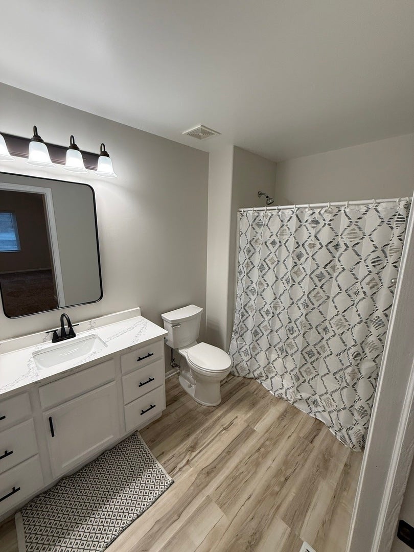 1756 Waters Edge Drive, Minooka, IL 60447 1756 Waters Edge Drive, Minooka, IL 60447