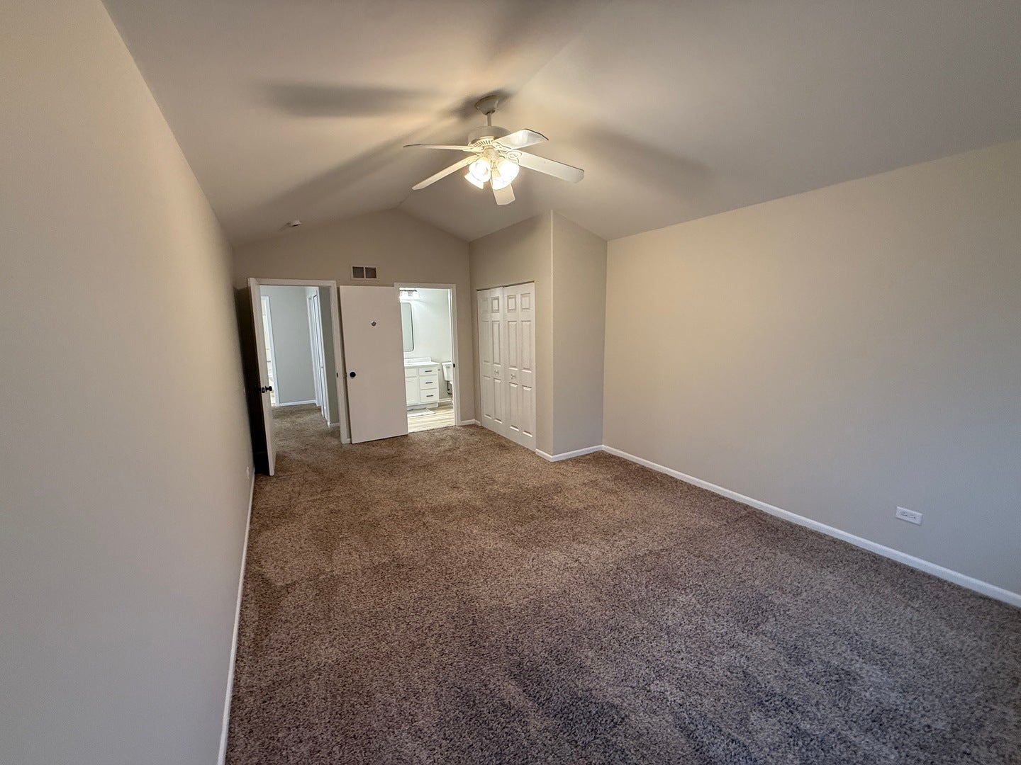 1756 Waters Edge Drive, Minooka, IL 60447 1756 Waters Edge Drive, Minooka, IL 60447