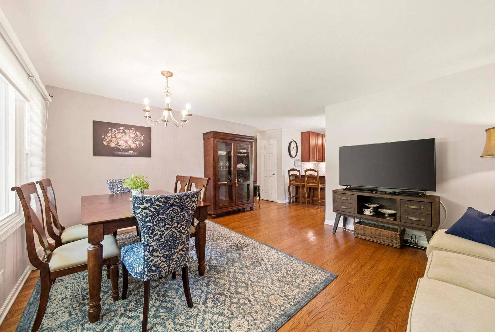1193 Algonquin Drive, Elgin, IL 60120 1193 Algonquin Drive, Elgin, IL 60120