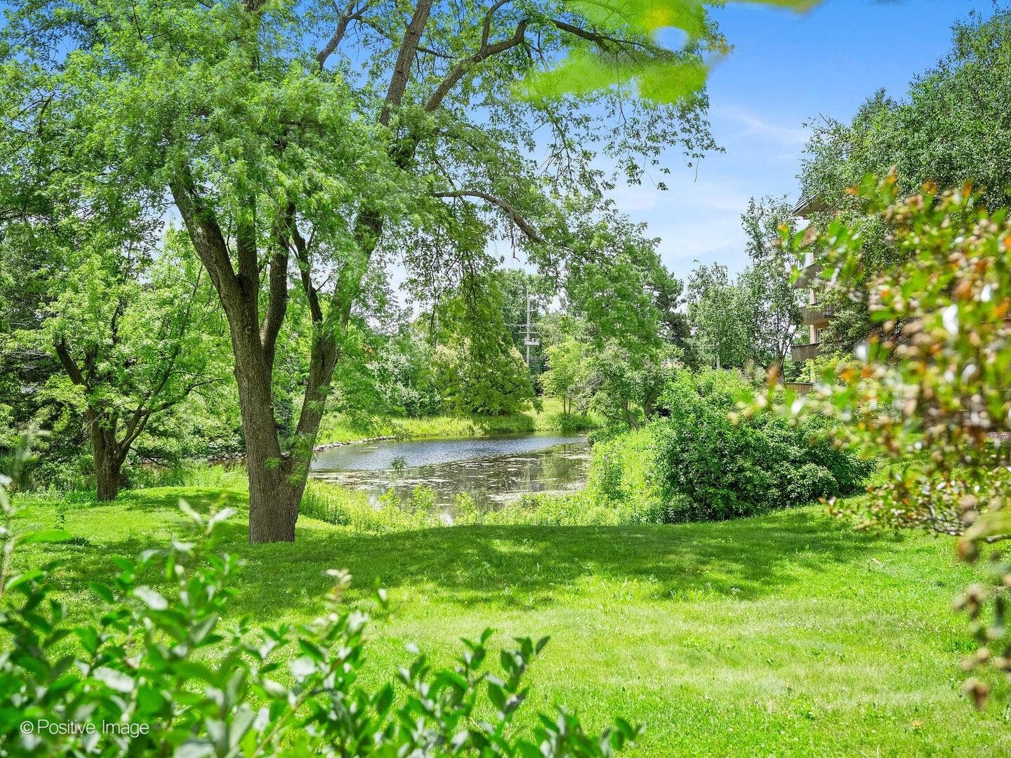500 Redondo Road, #109, Downers Grove, IL 60516