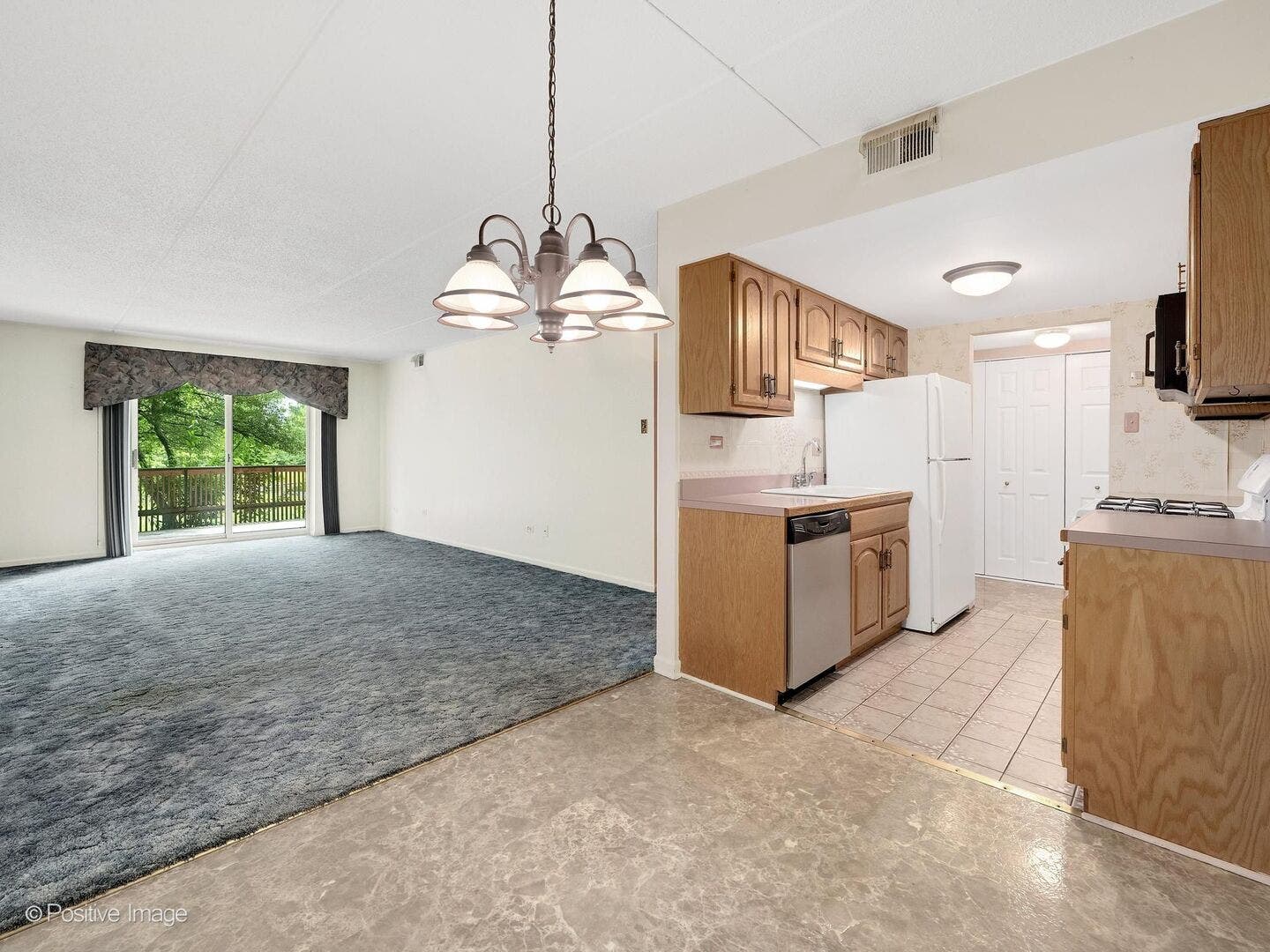 500 Redondo Road, #109, Downers Grove, IL 60516