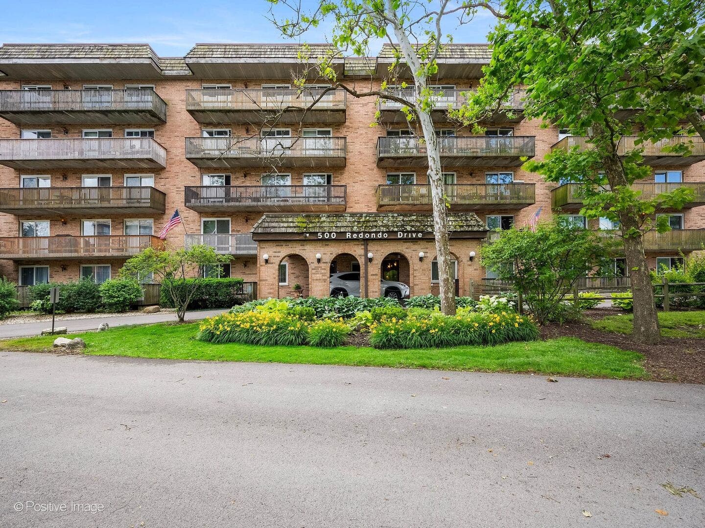 500 Redondo Road, #109, Downers Grove, IL 60516
