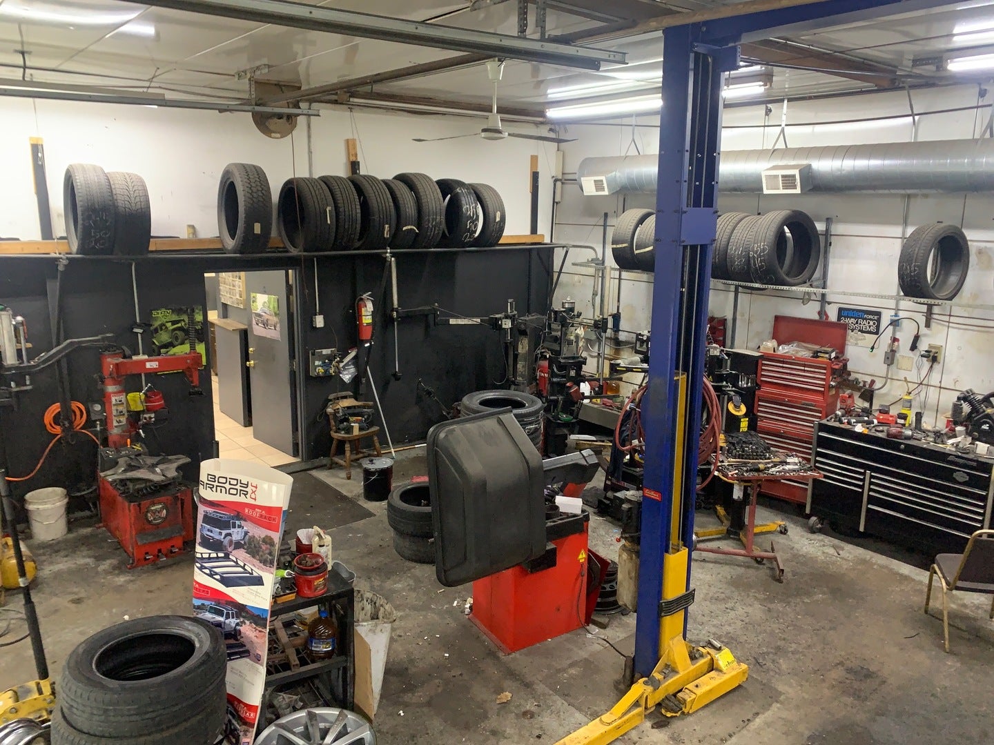 935 W JEFFERSON Street, Joliet, IL 60435 935 W JEFFERSON Street, Joliet, IL 60435