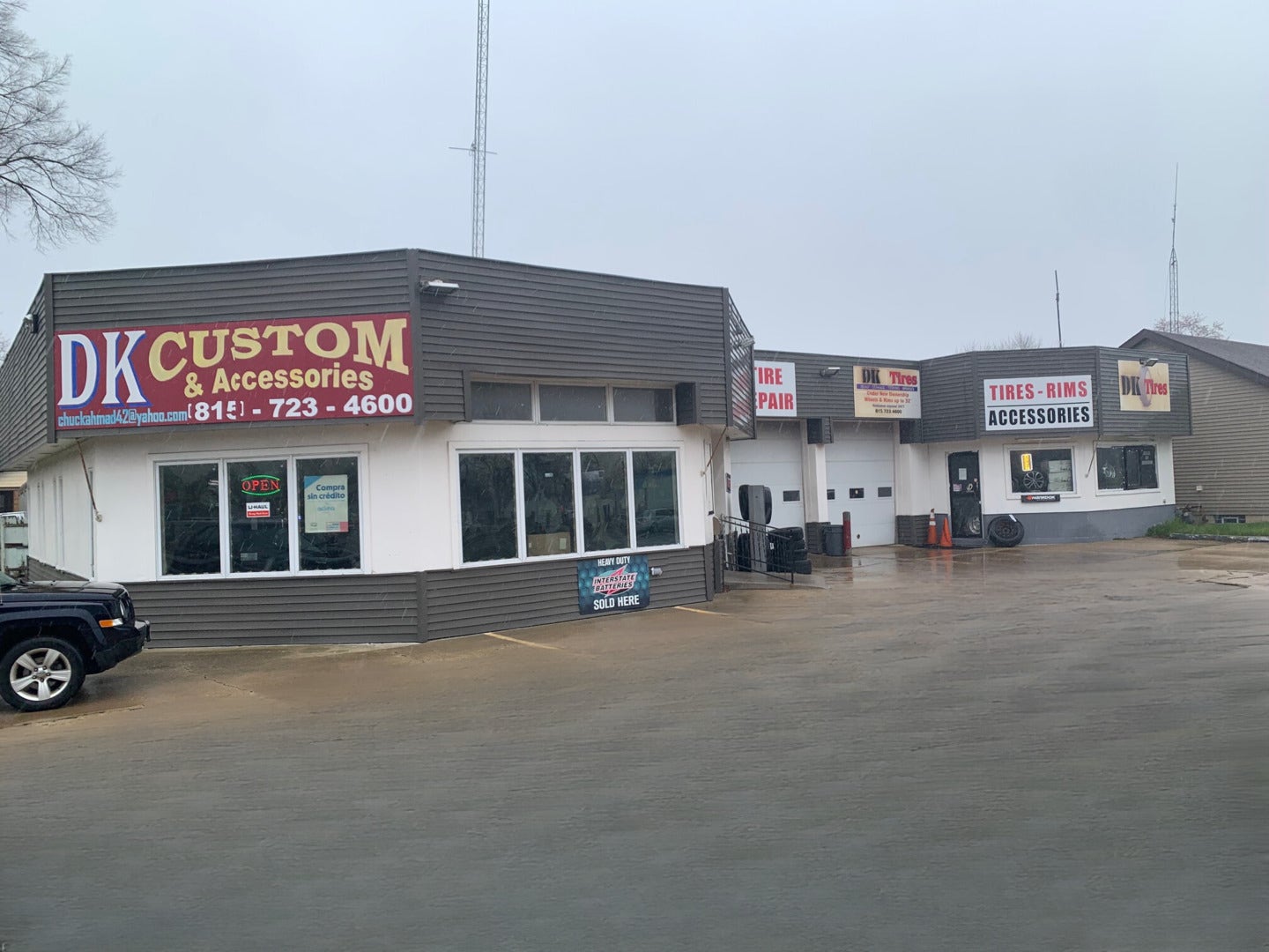 935 W JEFFERSON Street, Joliet, IL 60435 935 W JEFFERSON Street, Joliet, IL 60435