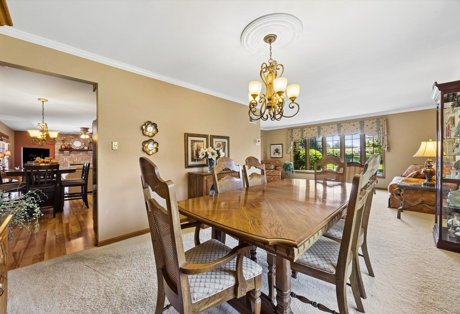 7006 Coachwood Trail, Tinley Park, IL 60477