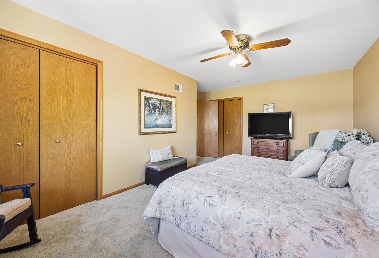 7006 Coachwood Trail, Tinley Park, IL 60477