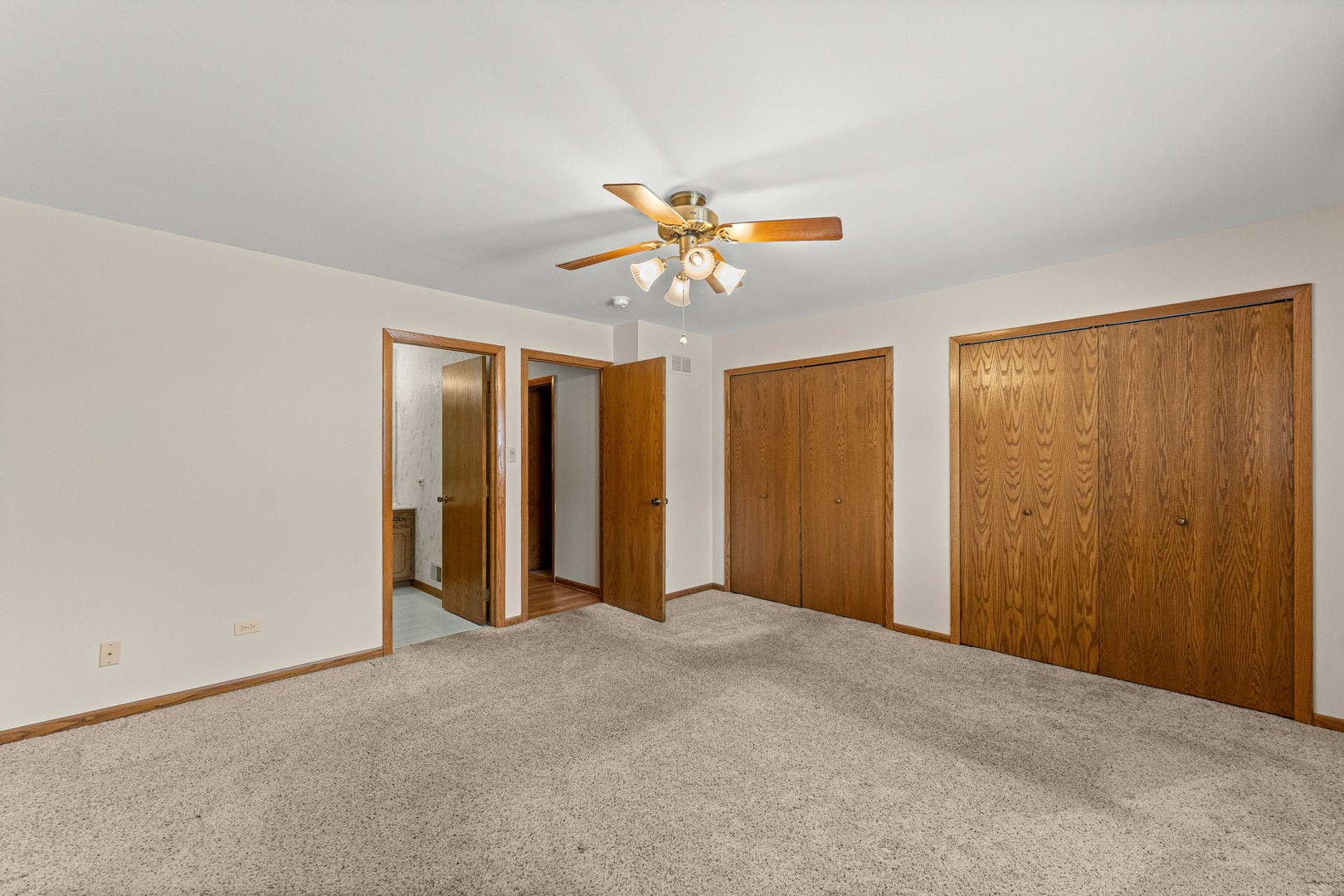 10851 Minnesota Court, #52, Orland Park, IL 60467 10851 Minnesota Court, #52, Orland Park, IL 60467