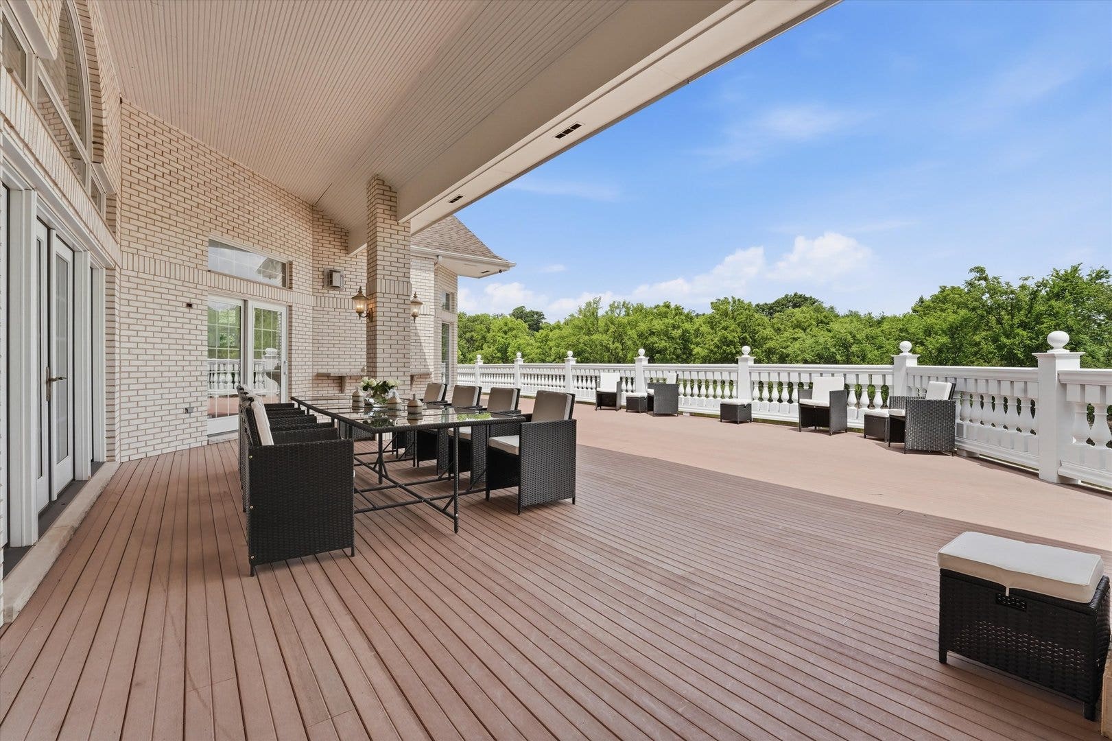 12024 W Edgewood Drive, Homer Glen, IL 60491