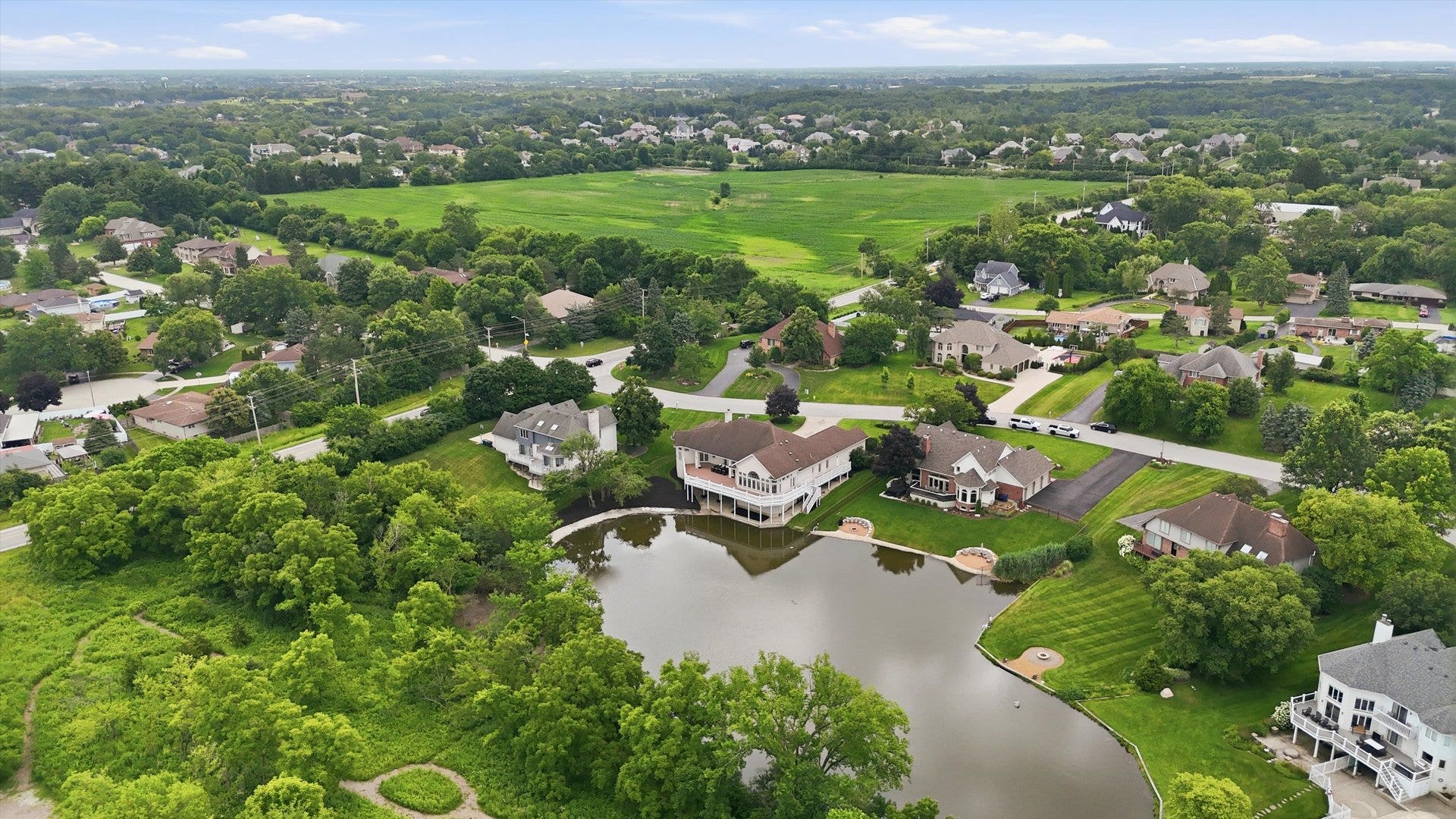 12024 W Edgewood Drive, Homer Glen, IL 60491