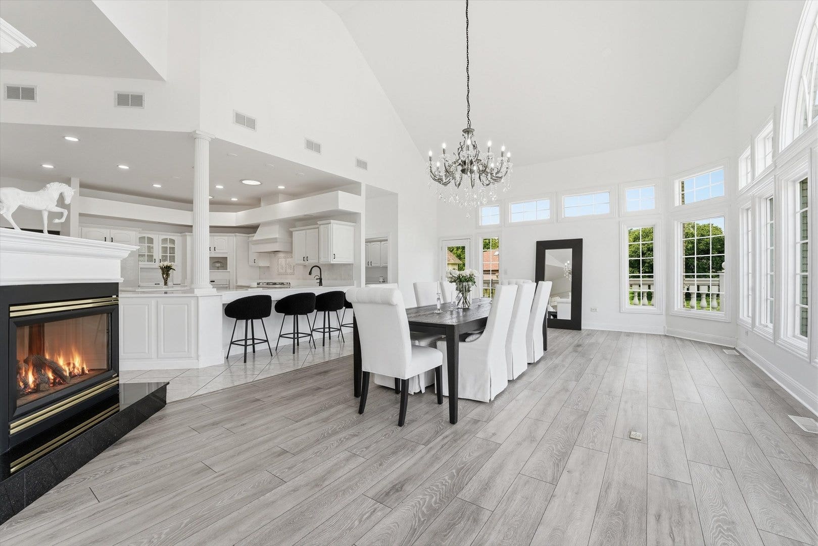 12024 W Edgewood Drive, Homer Glen, IL 60491