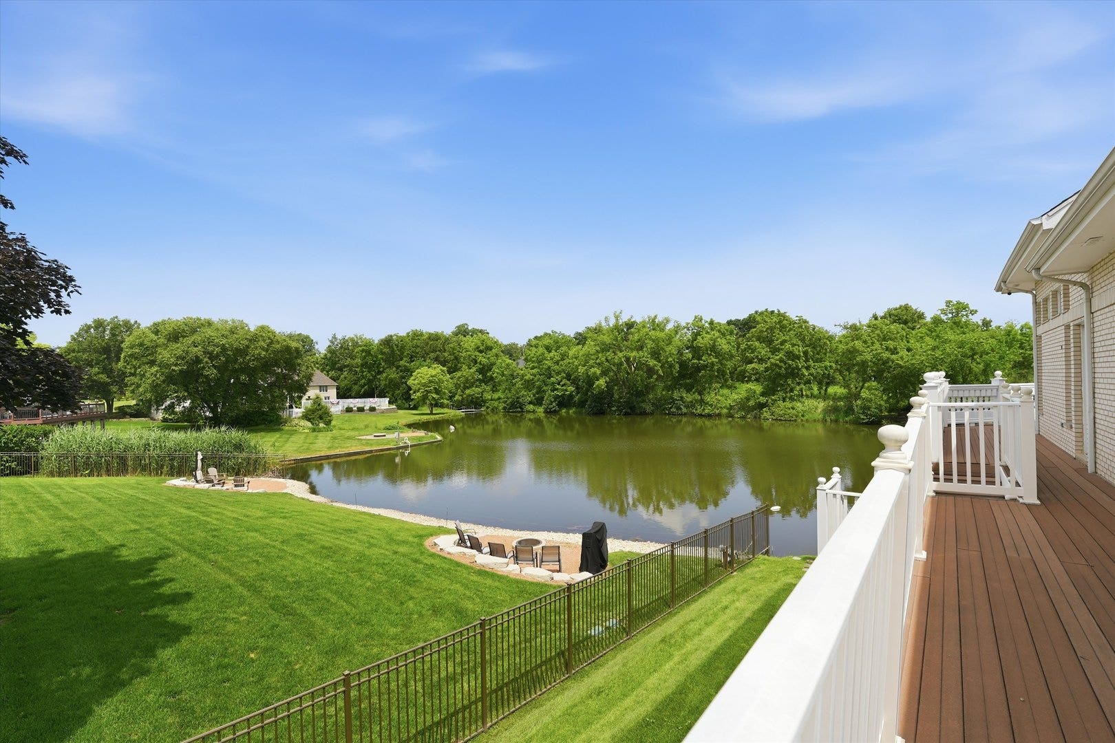 12024 W Edgewood Drive, Homer Glen, IL 60491