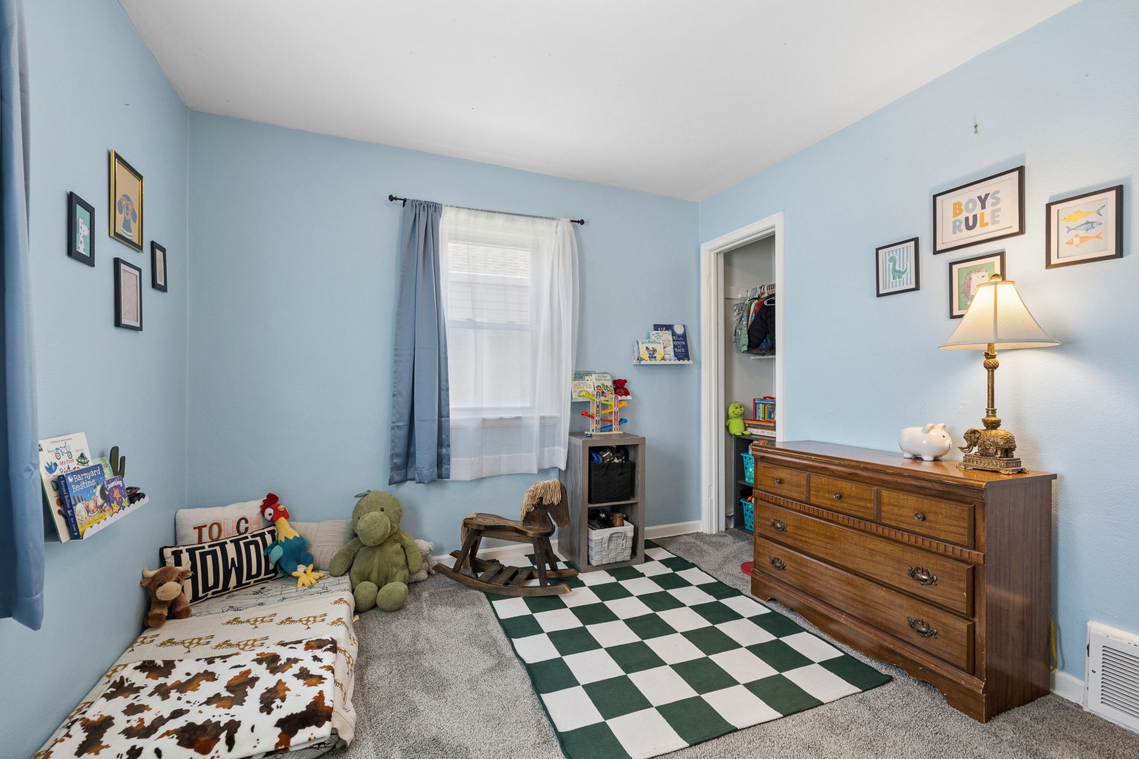 1215 W Jefferson Street, Joliet, IL 60435 1215 W Jefferson Street, Joliet, IL 60435