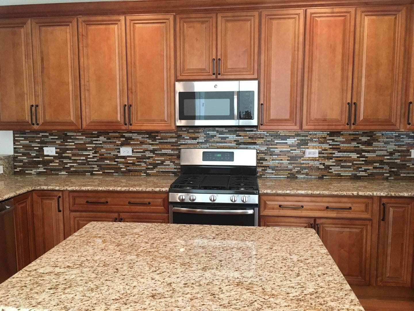 908 East Street, Lemont, IL 60439 908 East Street, Lemont, IL 60439