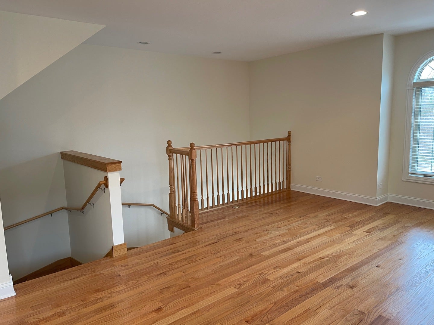 908 East Street, Lemont, IL 60439 908 East Street, Lemont, IL 60439